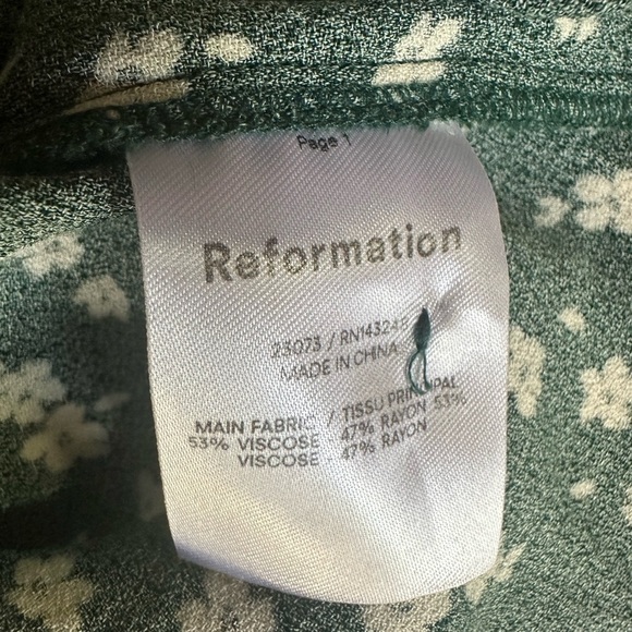 Reformation Green With Cream Flowers “Nell” Top Size Small - Picture 10 of 12